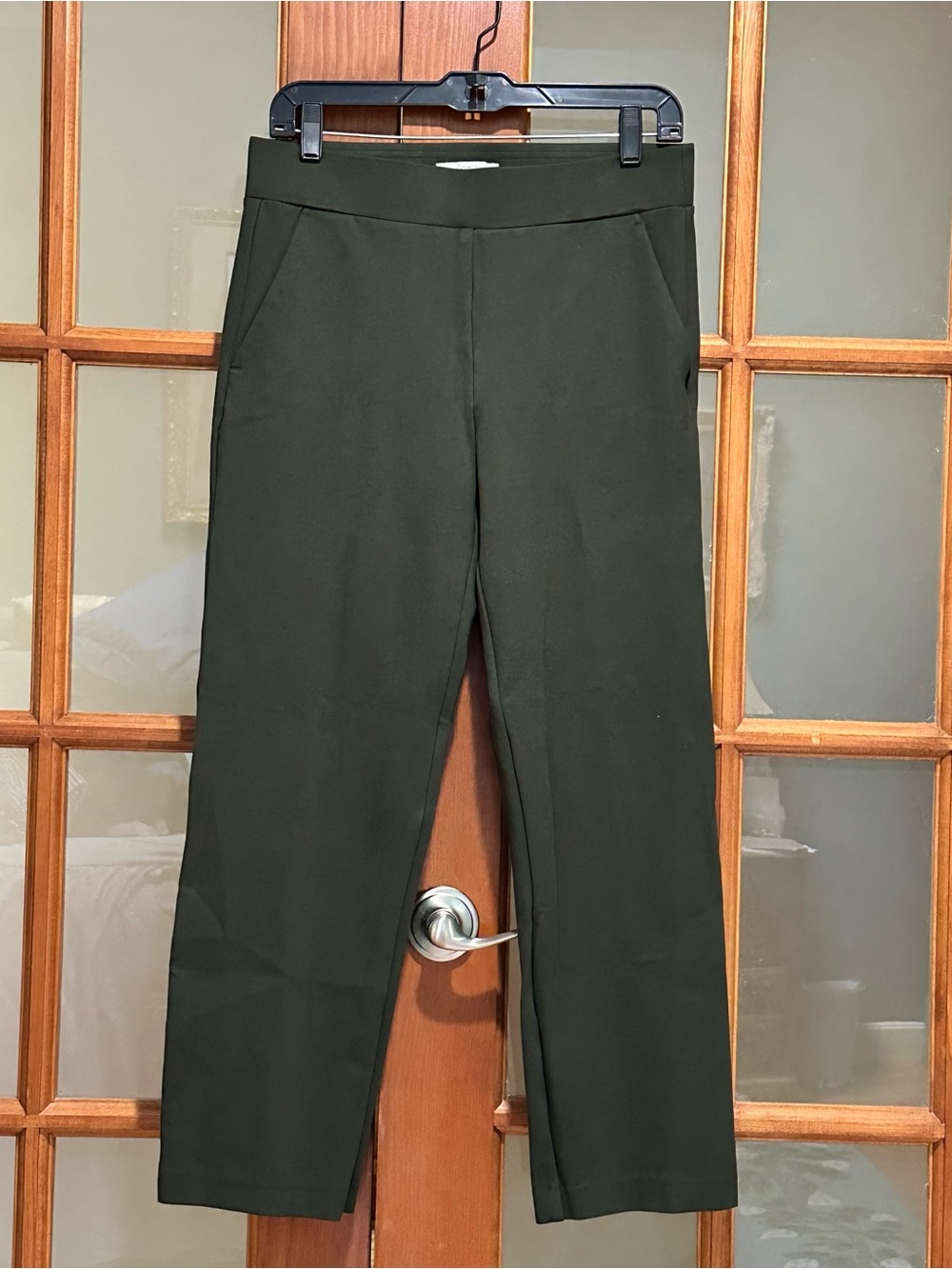 LOFT Olive Green Straight-Leg Pull-On Pants
